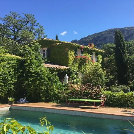 Charming Holiday In With Pool And In Quiet Area 度假居 穆斯捷-圣玛丽