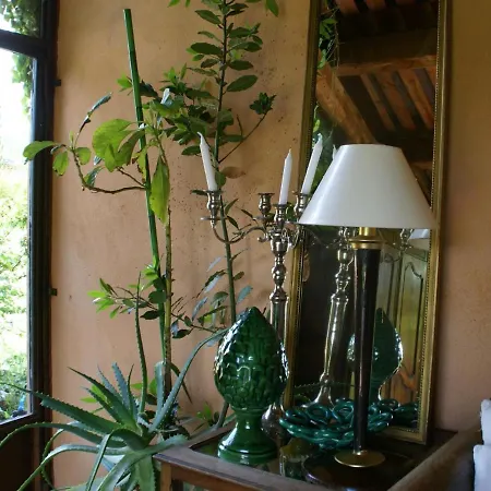 Charming Holiday In With Pool And In Quiet Area 度假居 *